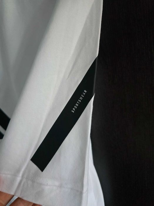 Tricou alb Adidas Original, mărimea L și XL, nou cu etichetă