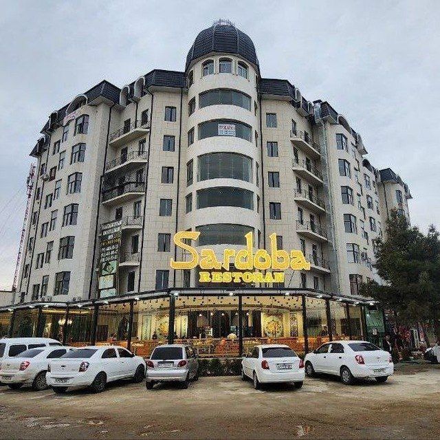 Бухоро шахар марказида жойлашган куп каватли турар жойни  сотилади