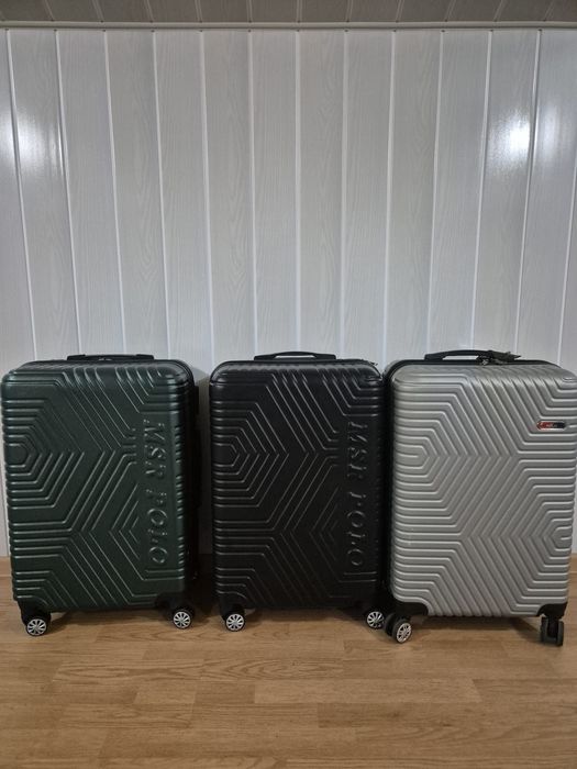 Vând trolere negociabil