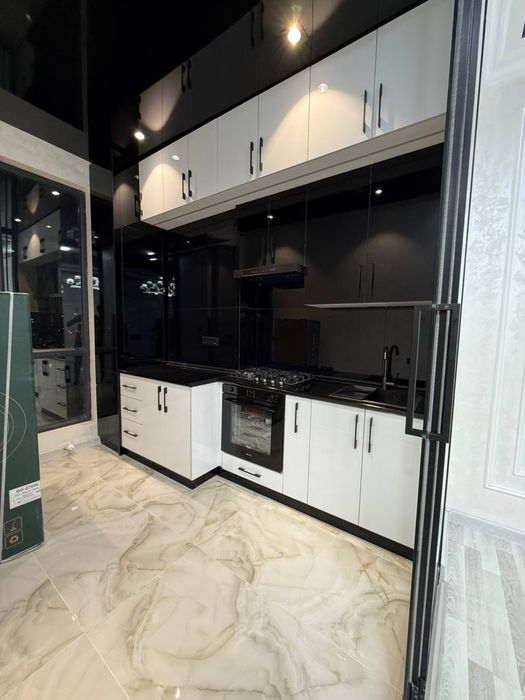 Shayxontohur tumani oqtepa samarqand darvoza rovidi 47 kv 2 xona