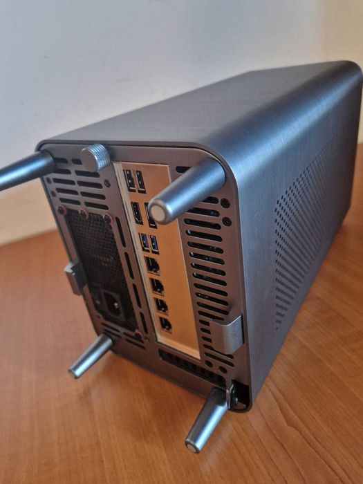 HomeServer NAS,  Jonsbo N1, N5105, 32 RAM DDR4, 5 x 3,5" HDD, 1 x 2,5"