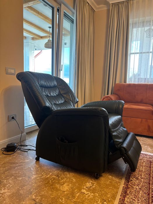 Fotoliu electric , ergonomic , din piele naturala !