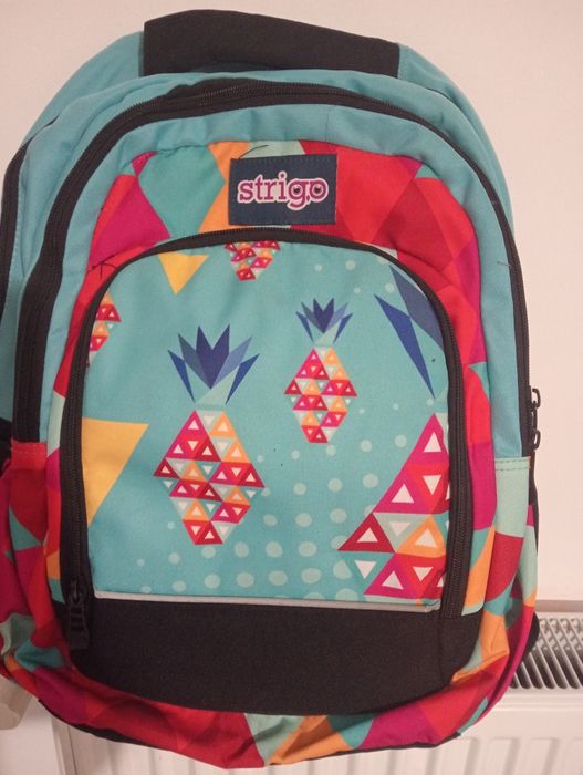 De vânzare ghiozdan STRIGO