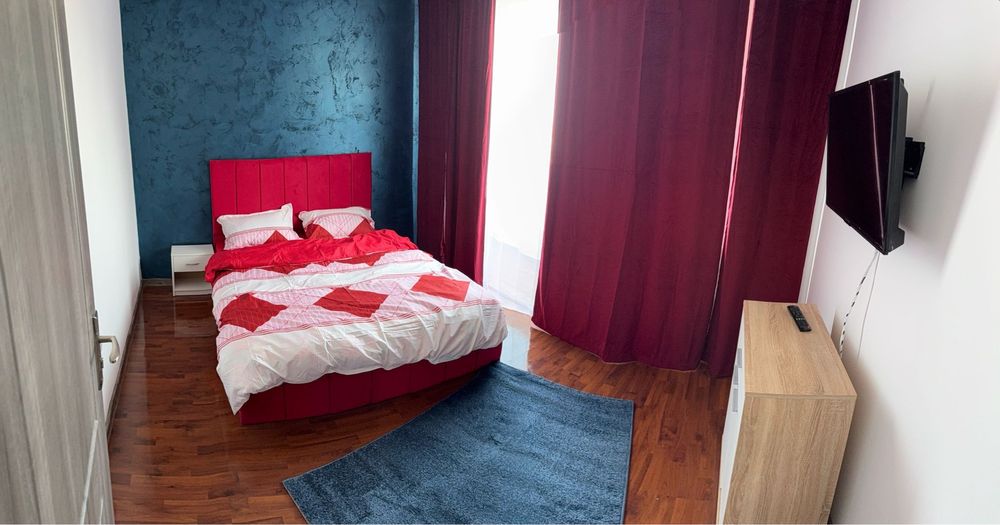 Inchiriez apartament in regim hotelier