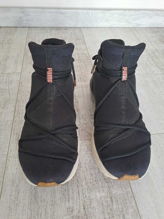 Papuci sport Puma dama marimea 38