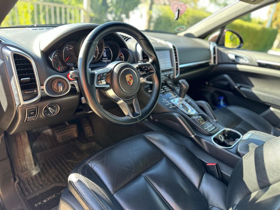 Porsche Cayenne-2016-3.0d-262cp-E6-Full Led/Facelift-Variante Auto!