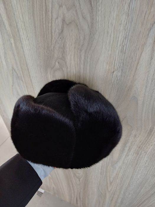 Продам норковую шапку