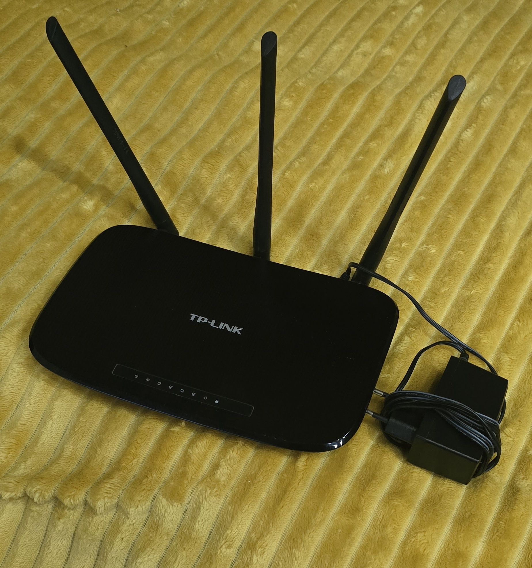 Продам Роутер TPLink WR940N