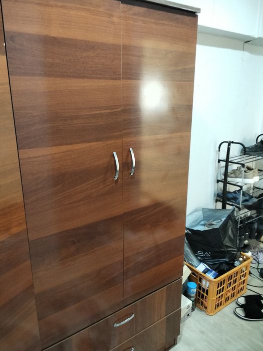 Шифонер+диван 15000