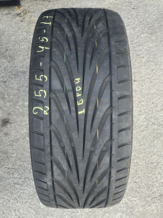 1 Брой Гума 255/45/17 Toyo 6mm