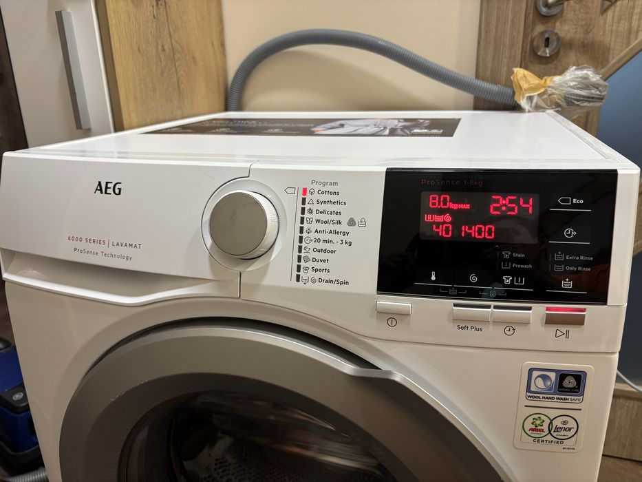 AEG 6000 ProSense пералня