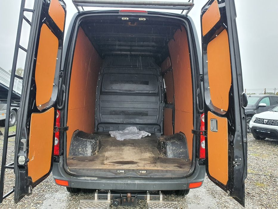 Volkswagen crafter 3,5t  nu este Sprinter 516 sau 513