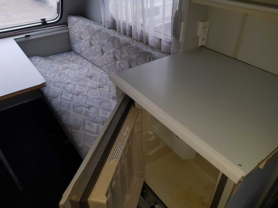 Продавам каравана Beyerland Vitesse 350 внос от Холандия