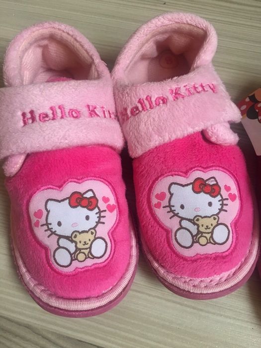 Papuci casa/gradi Disney Minnie Peppa Kitty 8uk noi