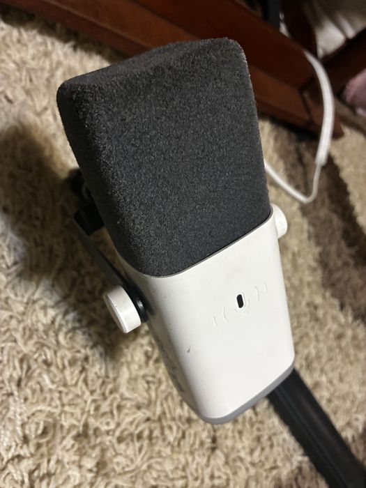 Микрофон Fifine AM8