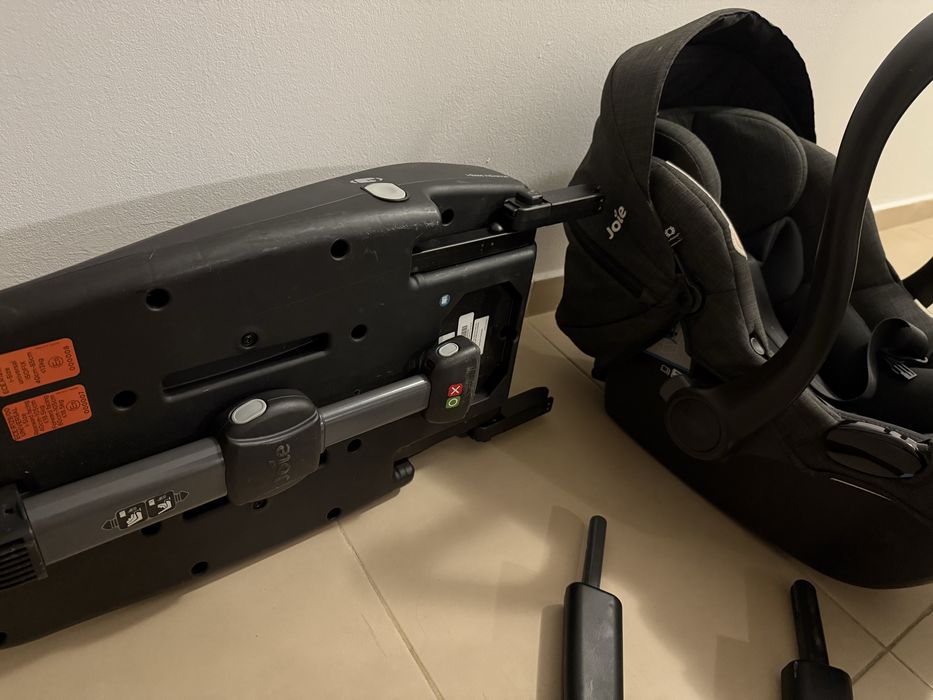 Столче за кола Joie + база Isofix