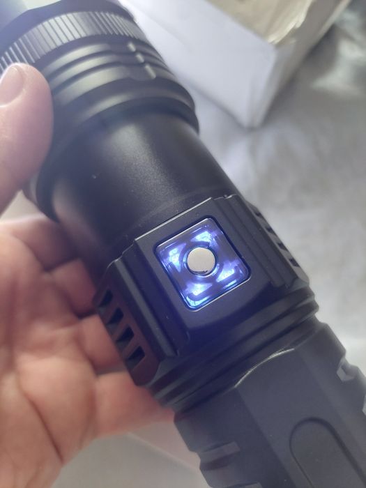 Lanterna led 3x18650 acumulatori power bank