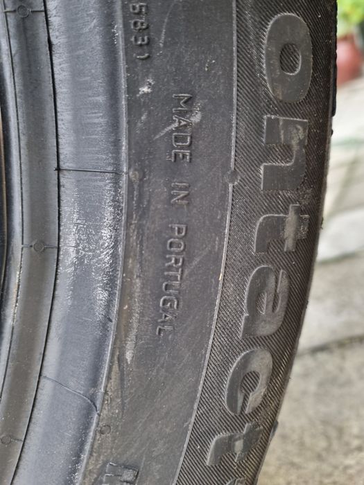 Vând 2 anvelope vara noi 265 40 21 Continental