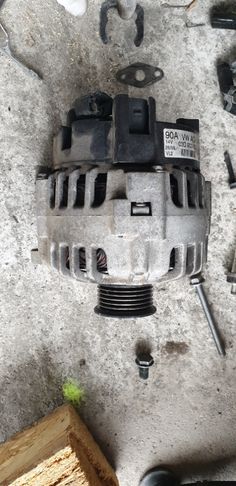 Alternator Valeo pentru Skoda Fabia 1.2 Benzina. Cod: 03D903025J