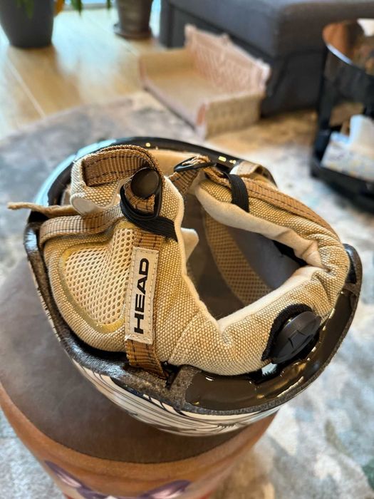 Vand casca de schi dama nefolosita - husa inclusa - M-L - 56-59 cm