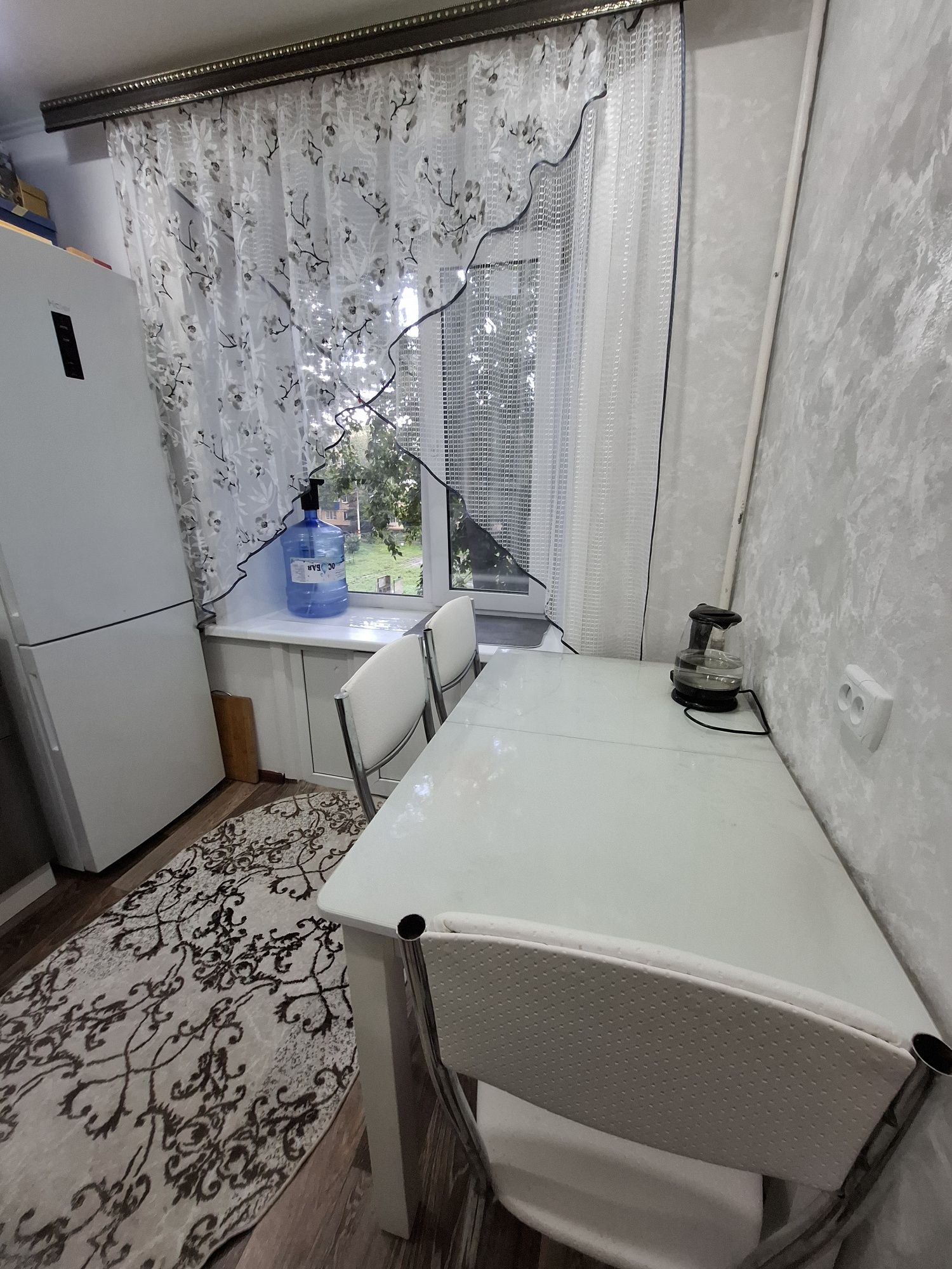 Продаётся 2 комнатная квартира.