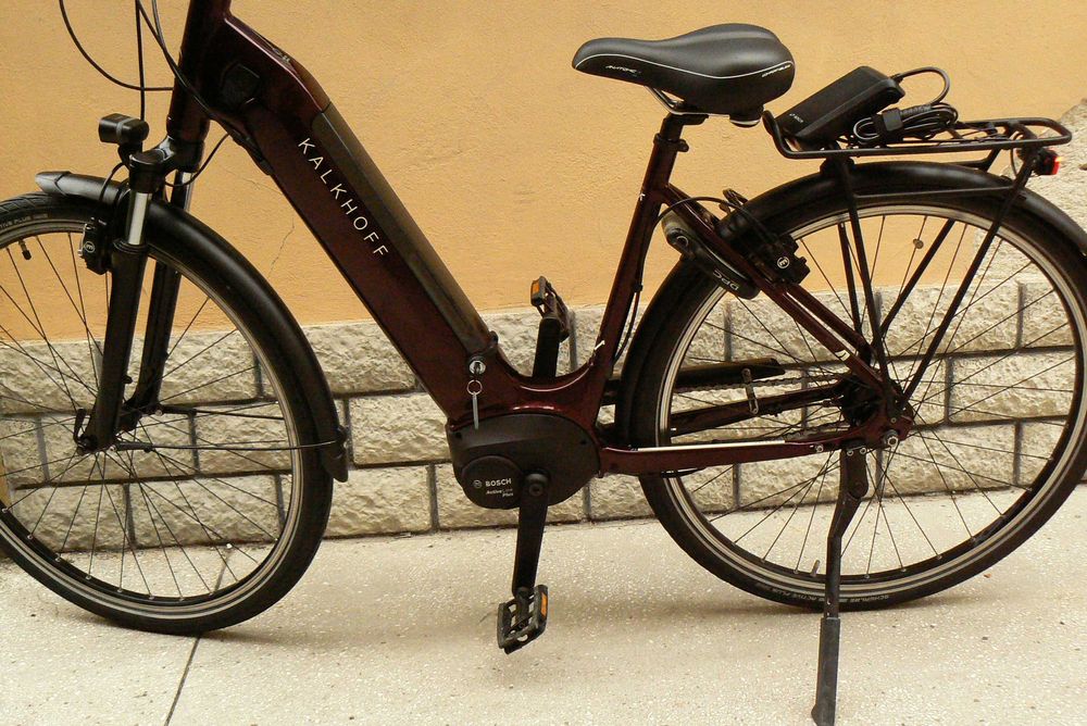 Bicicleta ebike Kalkhoff cu motor Bosch