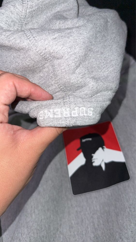 Supreme суичър оригинален