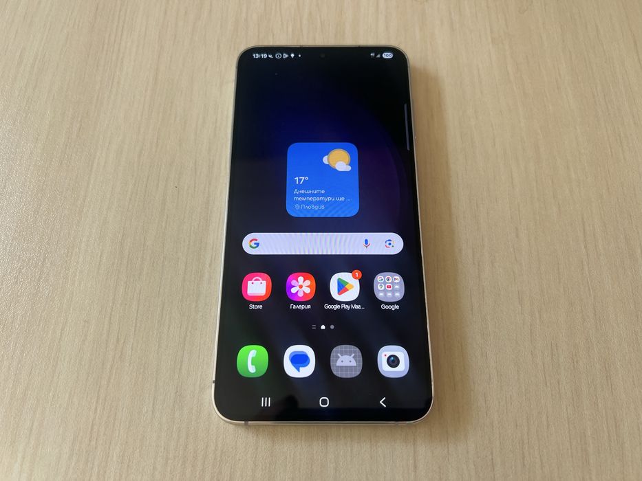 Продавам Samsung Galaxy S23+ 512/8GB