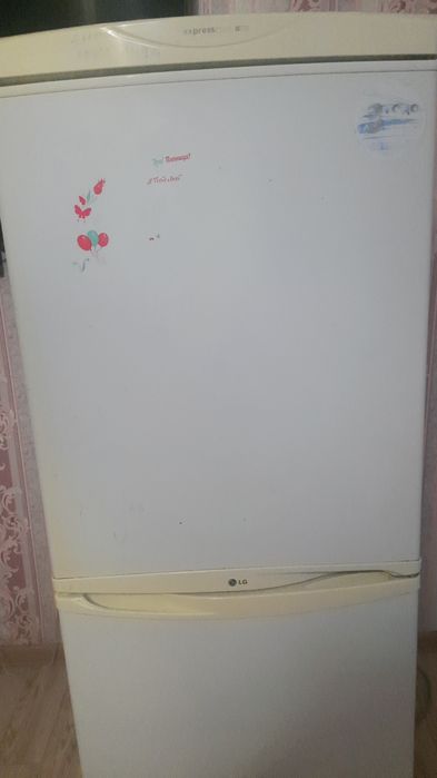 Продам холодильник lg