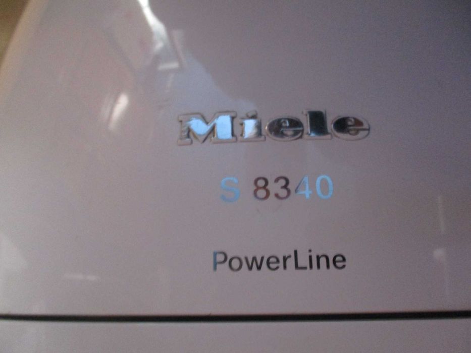 aspirator miele S 8340