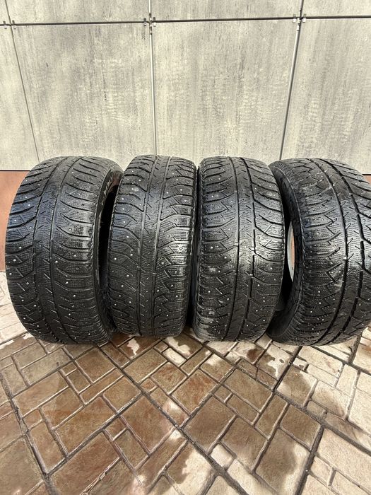 Зимние шины с шипами