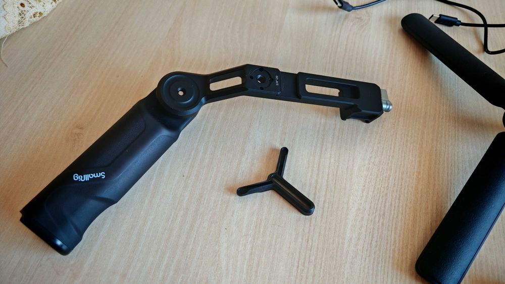 Stabilizator Gimbal RONIN DJI RS 3 +accesorii DJI ...SmallRig