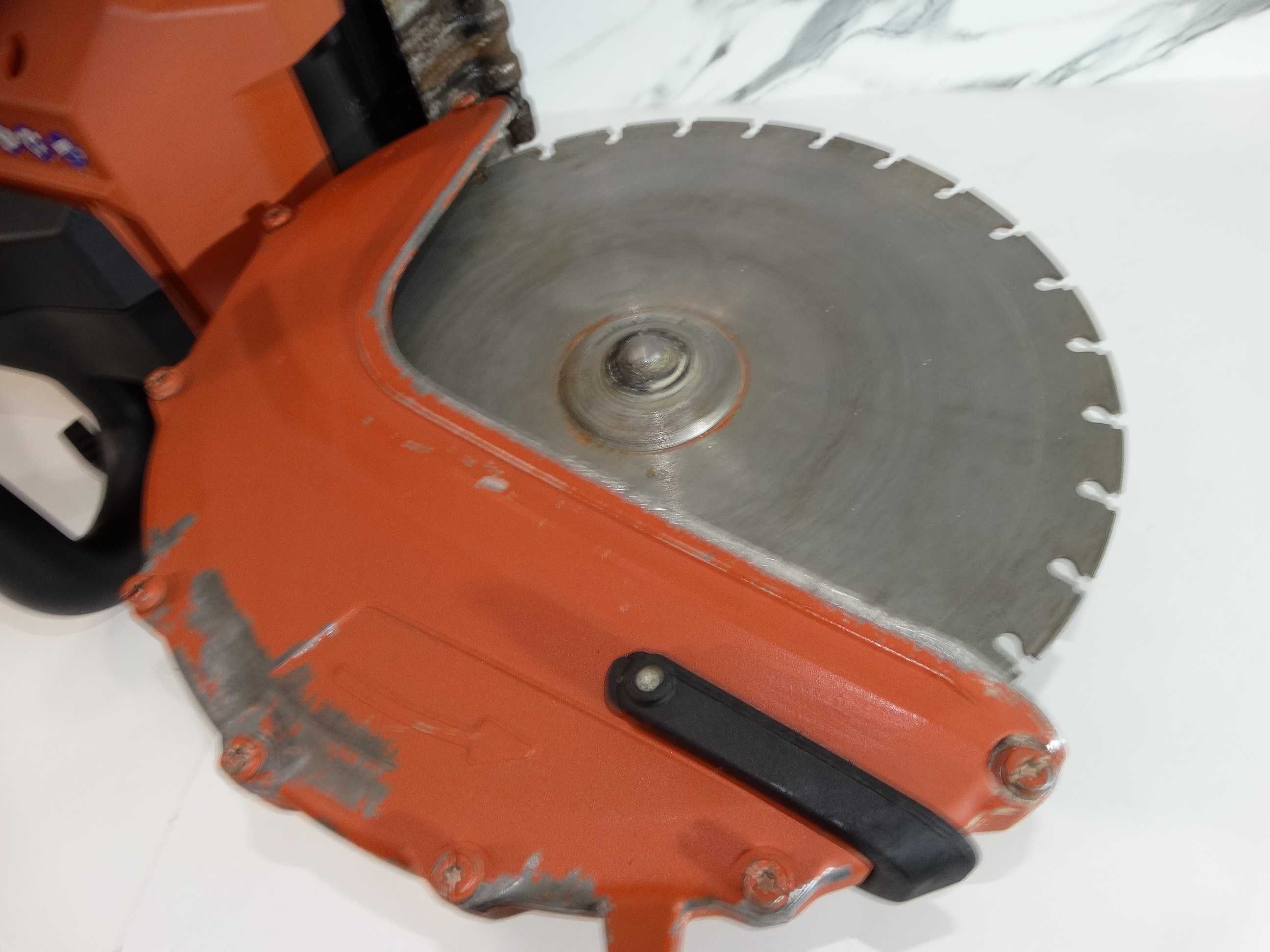 Hilti DSH 600 - 22 / Nuron - Акумулаторен фугорез  300 мм