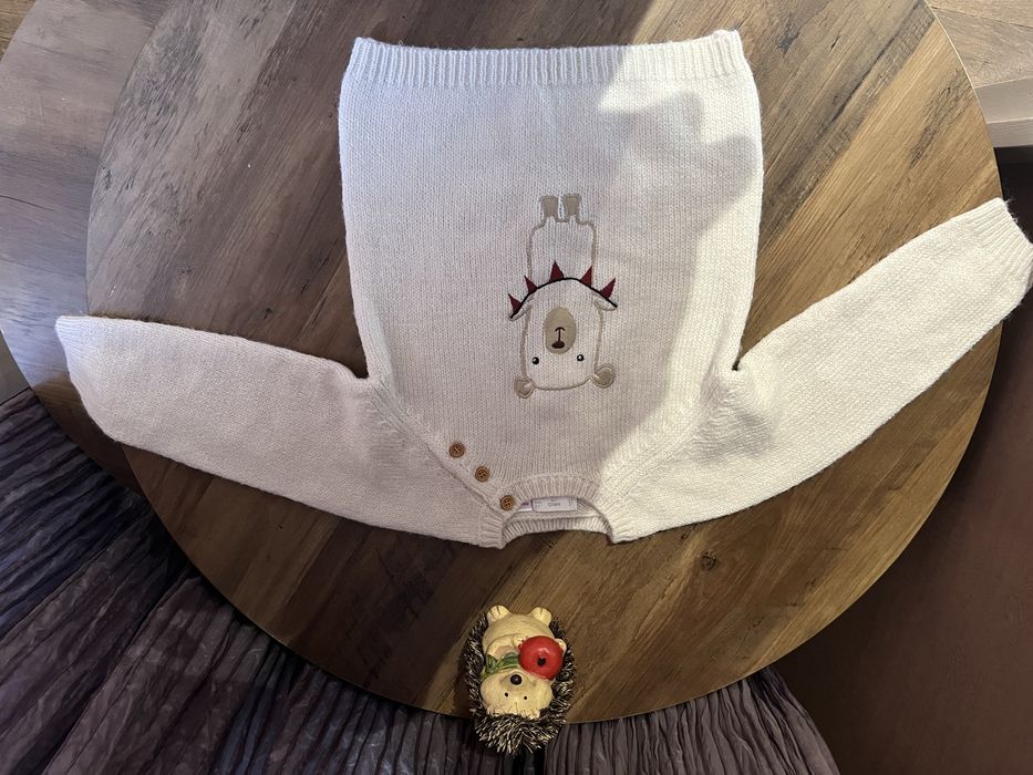 Зимни пуловери - Mango и Armani baby - размер 2-3 години