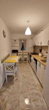 Proprietar-Apartament 2 camere-complet mobilat si utilat cu parcare