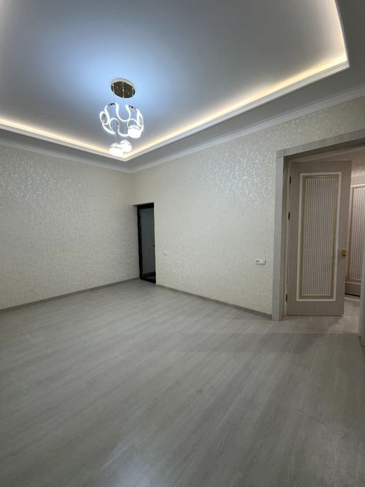 Nazarbek harakatta uchaska sotiladi 1.6 sotix 4ta xonadan iborat!