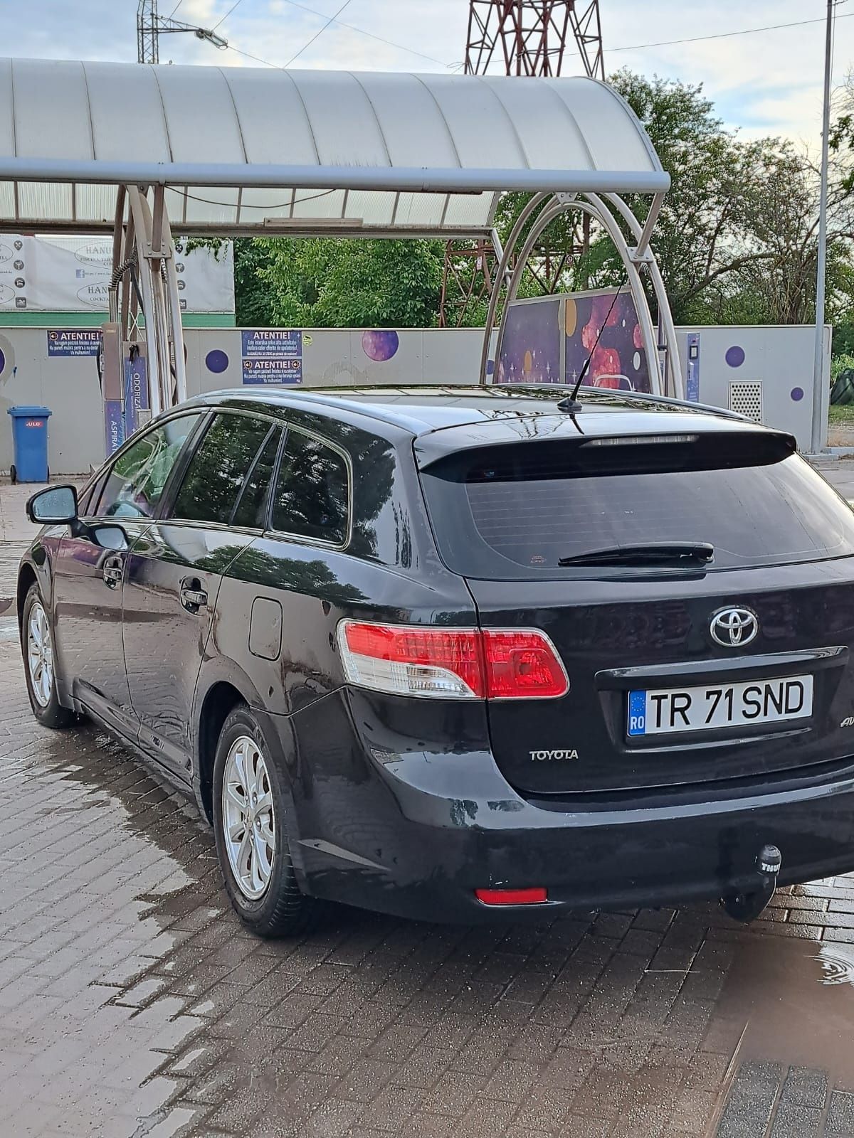 Toyota Avensis break
