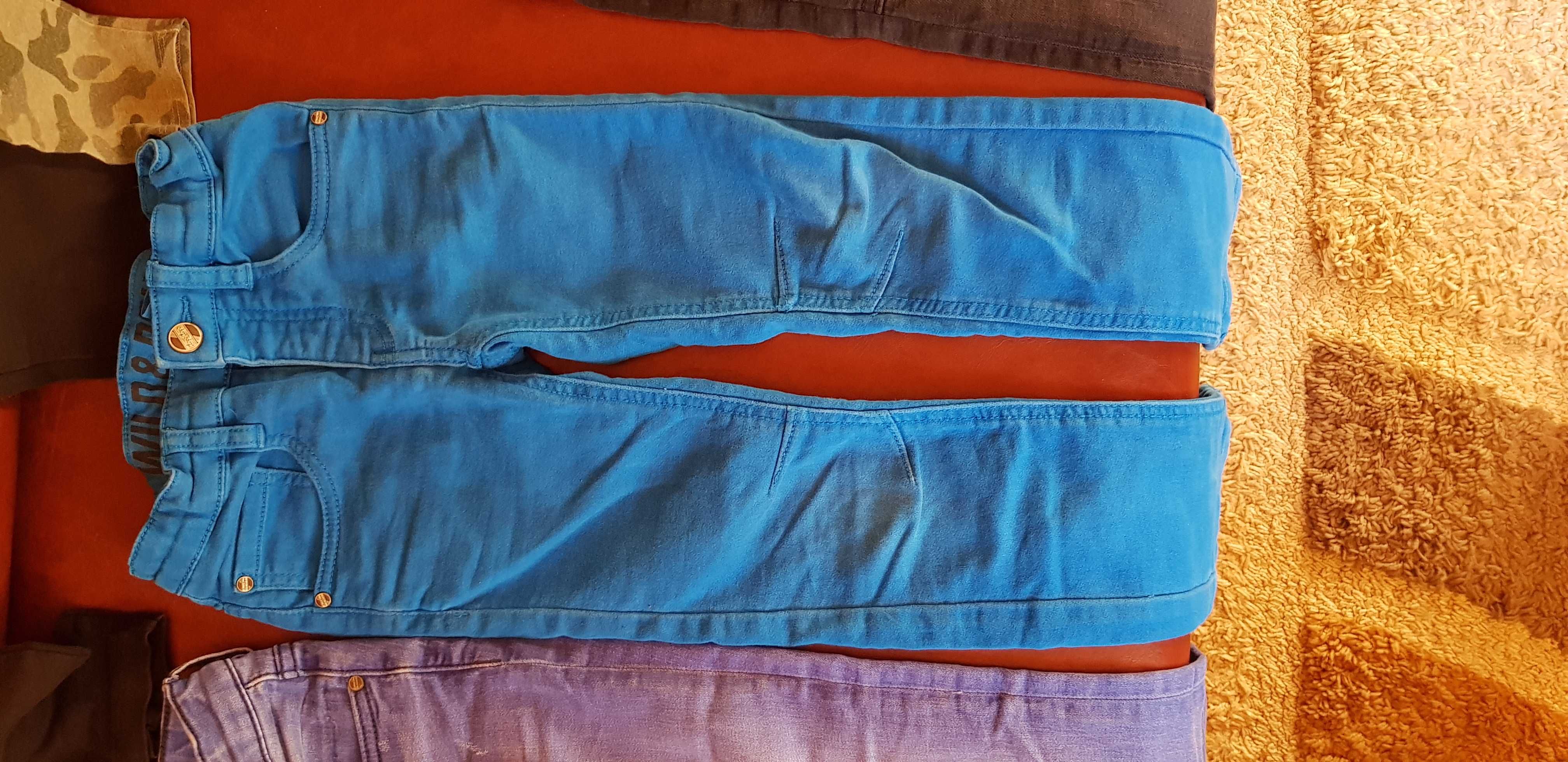 LOT pantaloni copil marimea 122