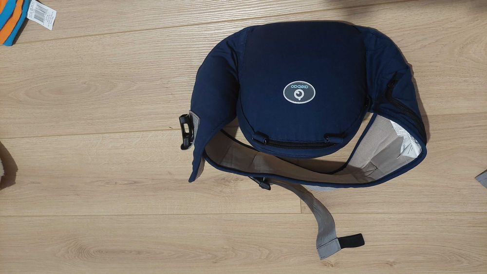 Ергономично кенгуру за деца с позиция напред и назад със столче