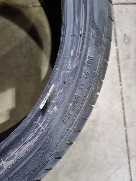 225/40/20 PIRELLI 4бр RunFlat