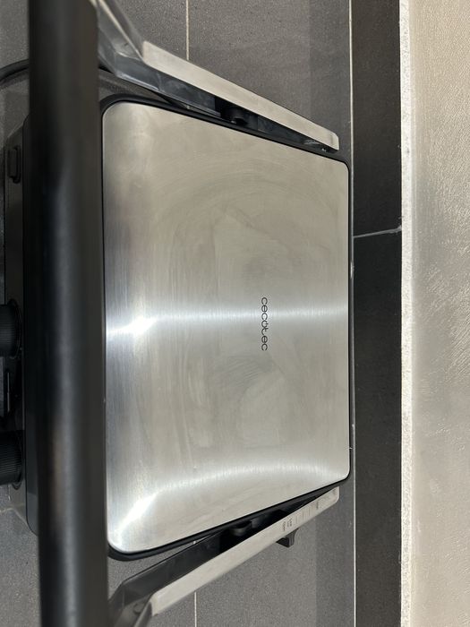 Електрическо барбекю Cecotec Rock'n Grill Dual 2000W