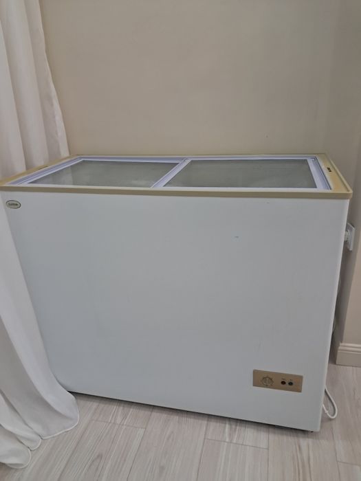 Продам морозильную камеру