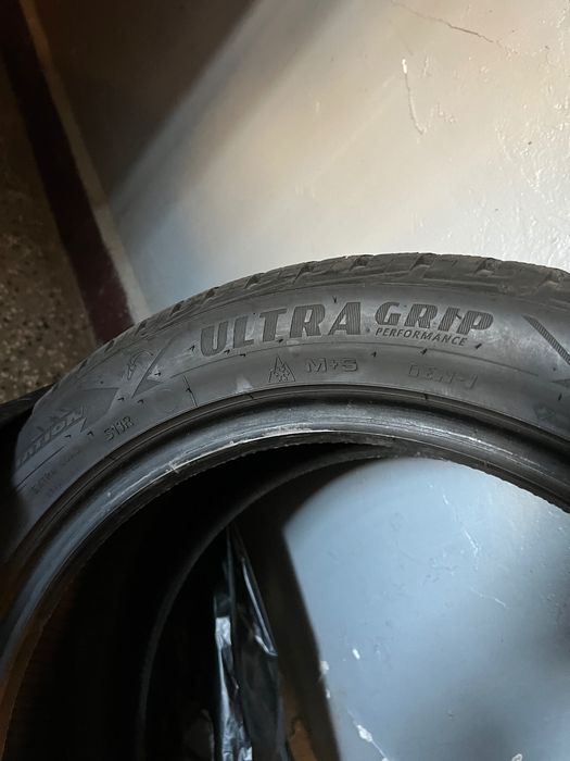 Зимни гуми 225 50 18
