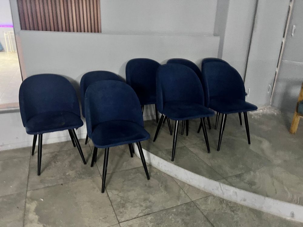 Продам стулья темно-синего цвета
