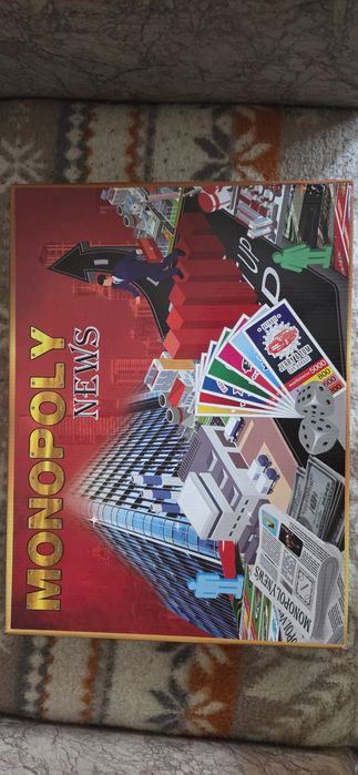 Настольная игра  Монополия.