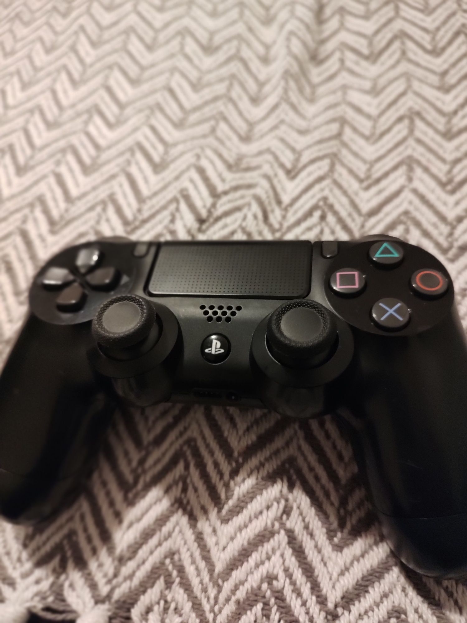 Controller PS4 in stare buna de funcționare