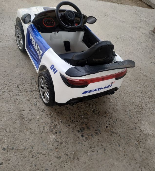 Болалар учун  Катта Пультли Мошина