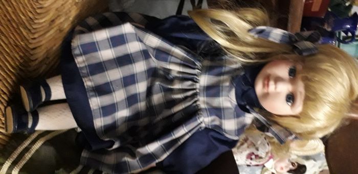 Papusi mari de colectie din portelan