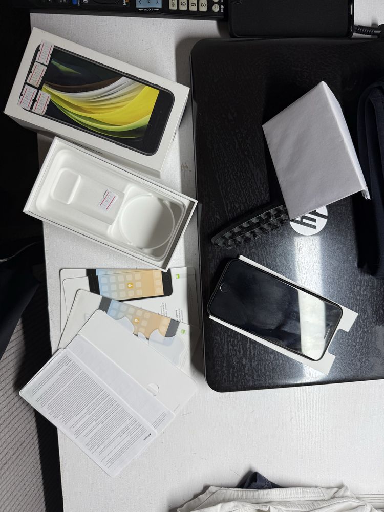 Iphone SE 2020 64гб