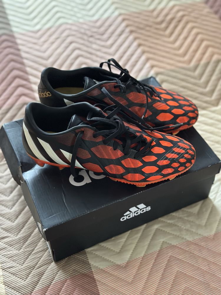 Butonki adidas…..